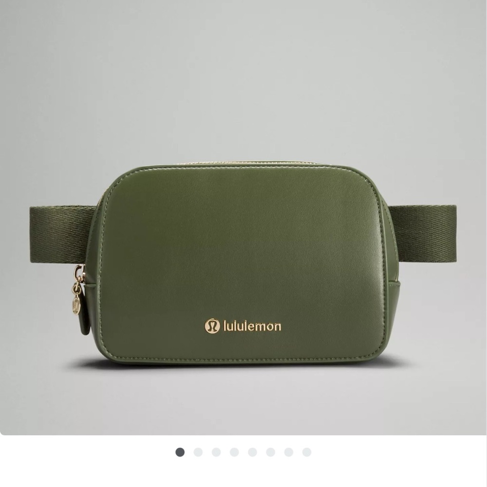 Lululemon (cactus material fabric) - Everywhere Belt Bag 1L leather alternative